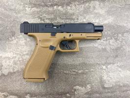 Пистолет пневматический Umarex Glock 19X (металл, подвижный затвор, песочный, CO₂) ВВ 4.5 мм | б/у