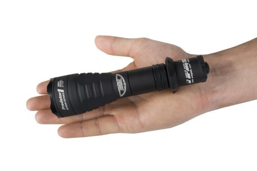 Фонарь тактический Armytek Predator Pro Magnet USB XHP35 HI, 1500 люмен (белый свет)