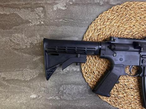 Пневматическая винтовка Crosman DPMS SBR Full Auto 4.5 мм (б/у, черная)